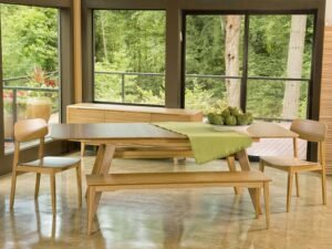 Greenington's Modern and Sustainable Currant Solid Bamboo Dining Short Bench in Caramelized Finish
